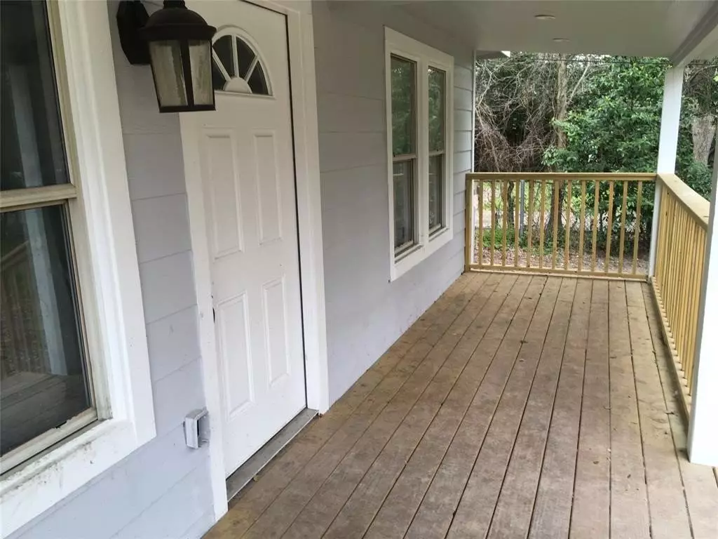 819 Eubanks Street, Houston, TX 77022 photo 5