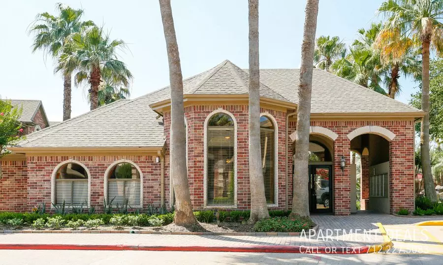 8306 El Mundo Street, Houston, TX 77054 photo 2