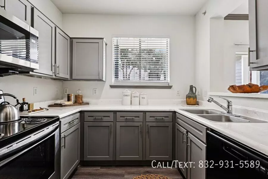 8401 Almeda Road, Houston, TX 77054 photo 3