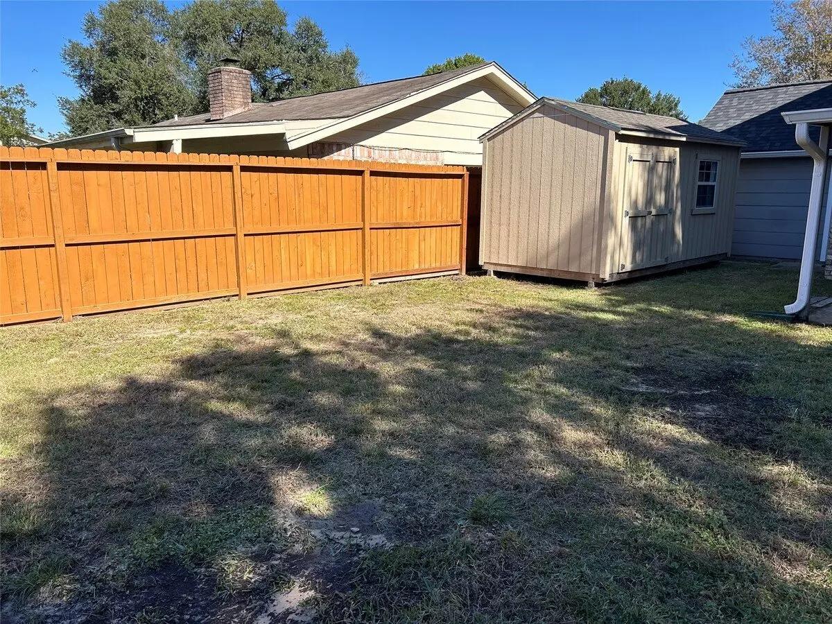 8523 Riverside Walks Lane, Houston, TX 77064 photo 4