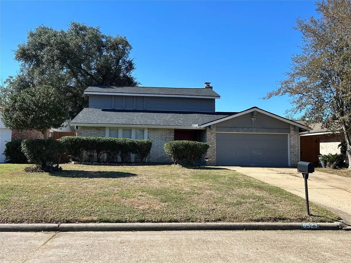 8523 Riverside Walks Lane, Houston, TX 77064 photo 3