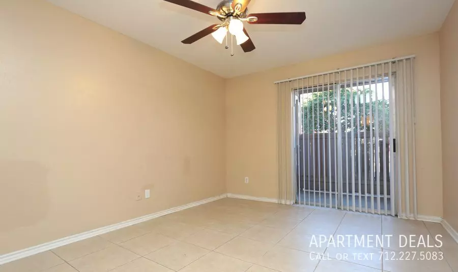 8606 South Course Drive, Houston, TX 77099 photo 3