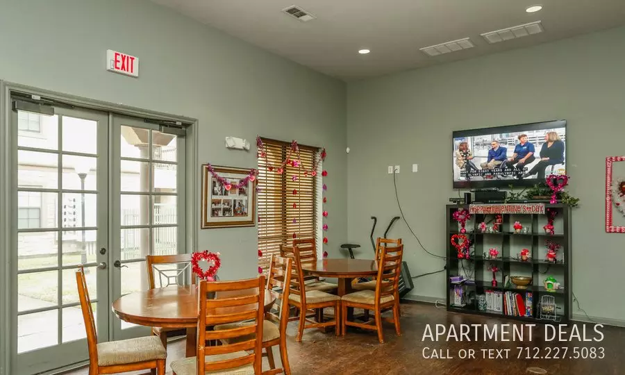 8631 Winkler Drive, Houston, TX 77017 photo 4