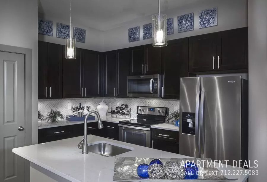 881 North Eldridge Parkway, Houston, TX 77079 photo 5