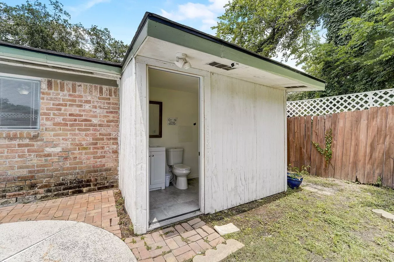 8851 Alcott Drive, Houston, TX 77080 photo 5
