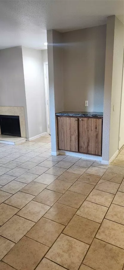 8918 Bissonnet Street, Houston, TX 77074 photo 2