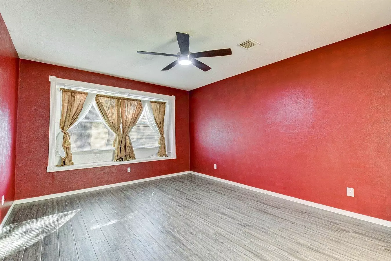 8918 Cade Drive, Houston, TX 77095 photo 2