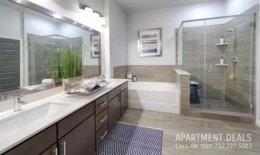 910 Westcott Street, Houston, TX 77007 photo 4