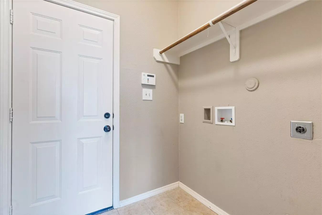 9104 N Green Riv photo 5