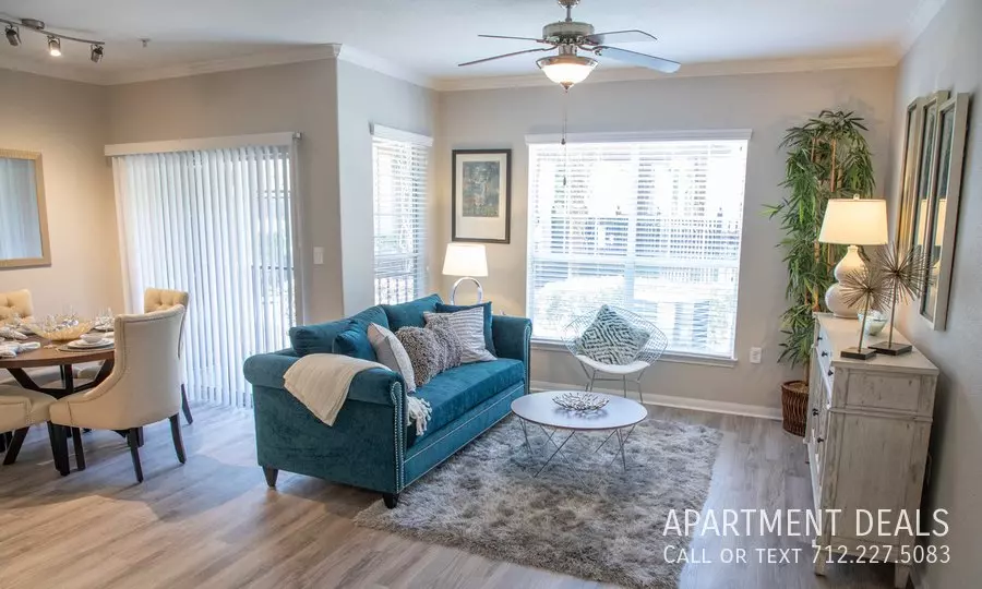 9106 Westheimer Road, Houston, TX 77063 photo 4