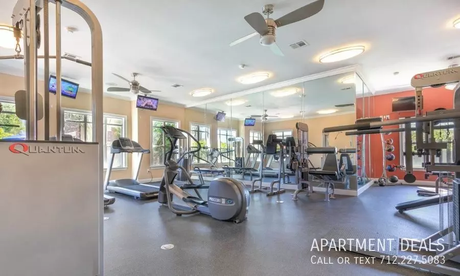 9218 State Walks Circle, Houston, TX 77064 photo 2