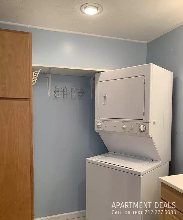 921 West 25th Street, Houston, TX 77008 photo 2