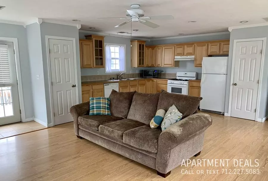 921 West 25th Street, Houston, TX 77008 photo 3