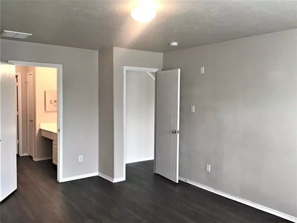 9530 Belleclaire Lane, Houston, TX 77044 photo 4