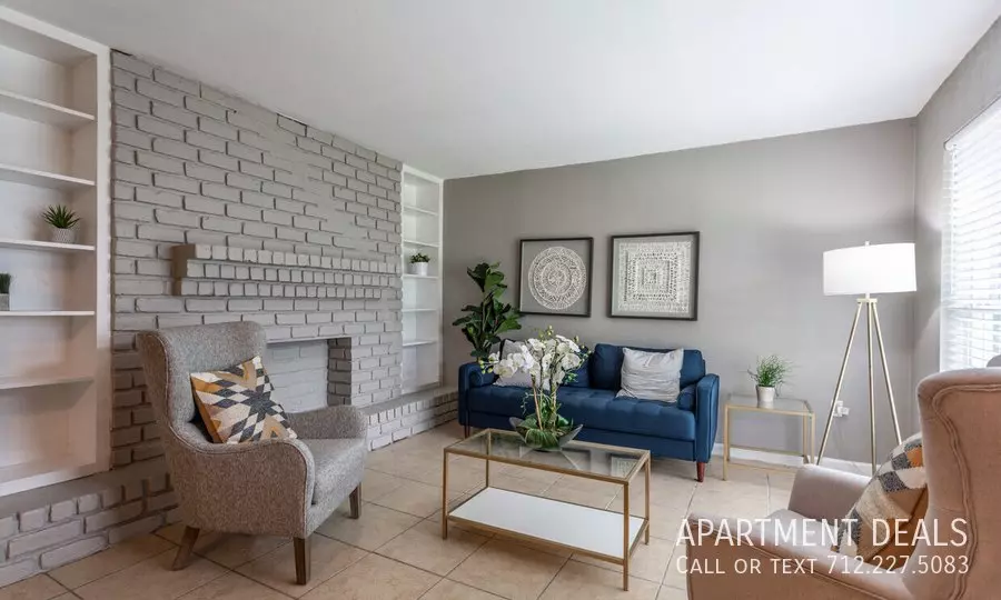 960 Villa De Matel Road, Houston, TX 77023 photo 3