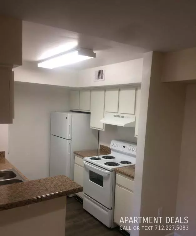 9740 Clifton Park Drive, Houston, TX 77099 photo 5