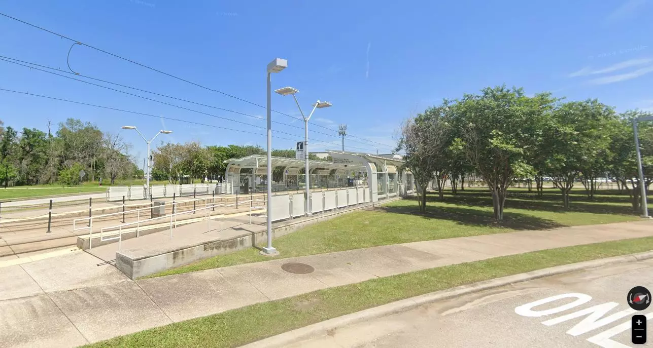Arvilla Ln photo 3