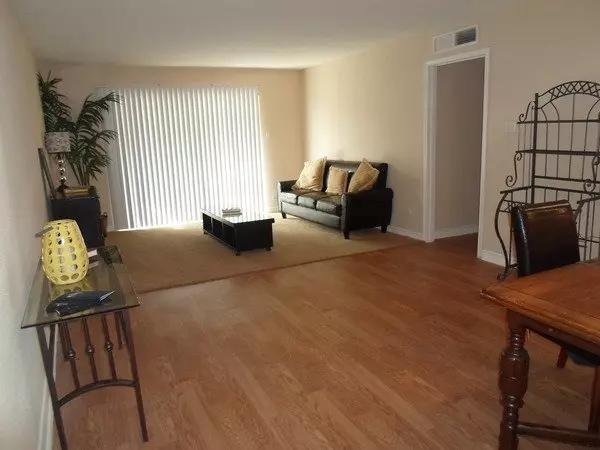 Brighton Oaks photo 5