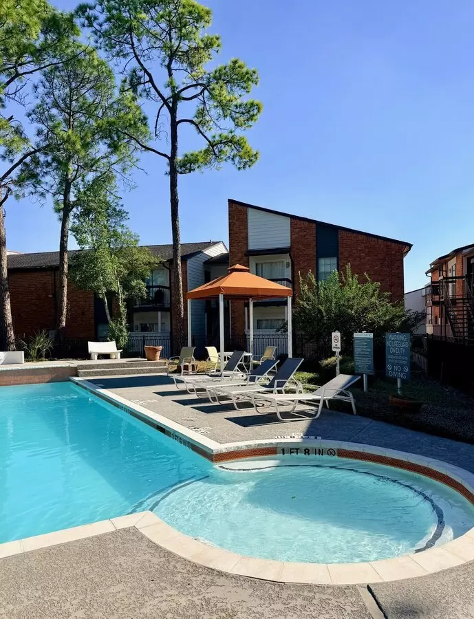 The Daphne Apartments photo 5