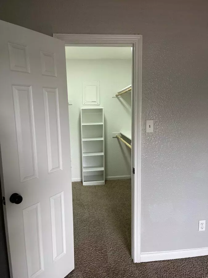 Glenwood Apartment Homes photo 2