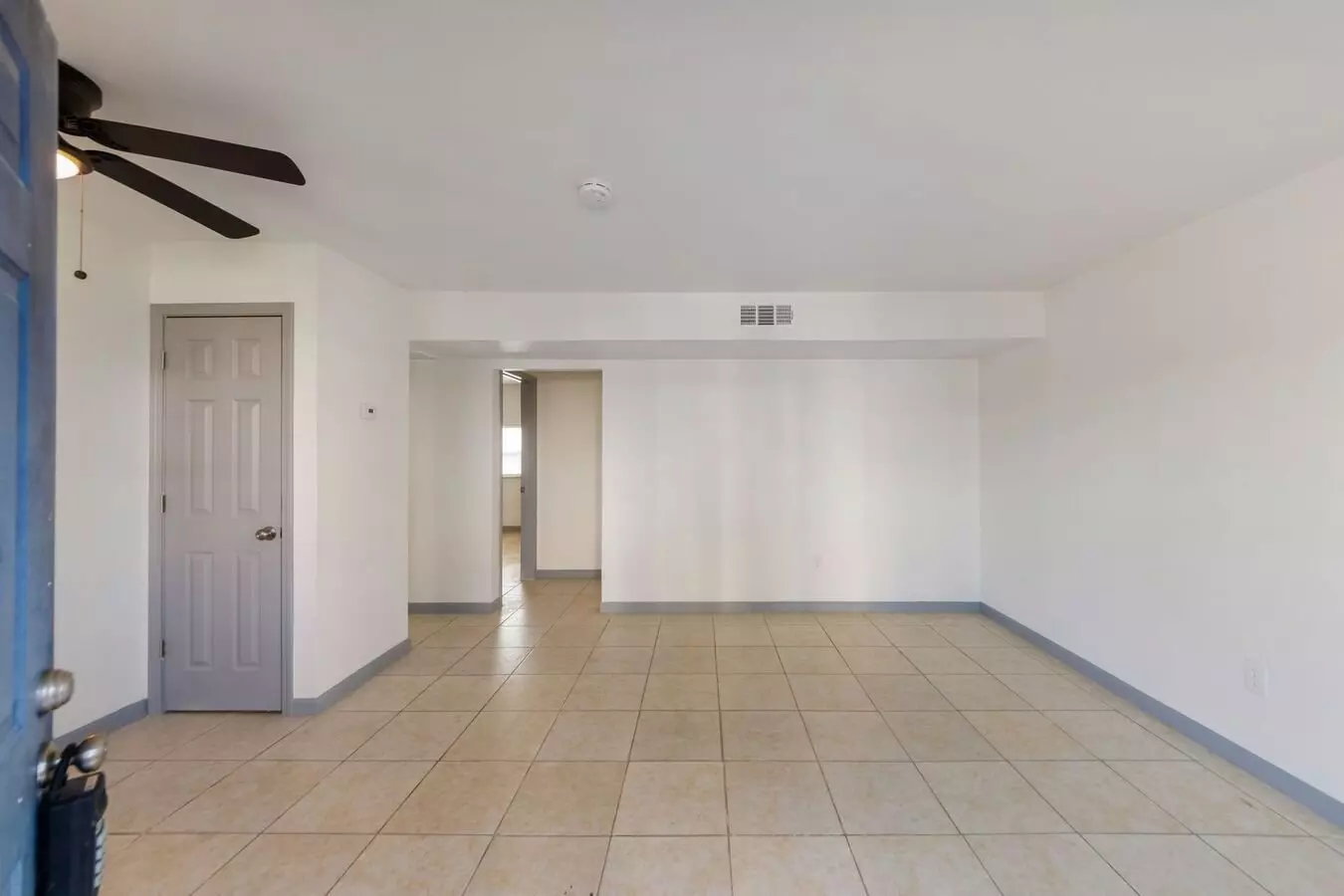 Hurry! Move Inspecial One Month Free, 2-bedroom, 1-bathroom Housing Accepted. photo 3