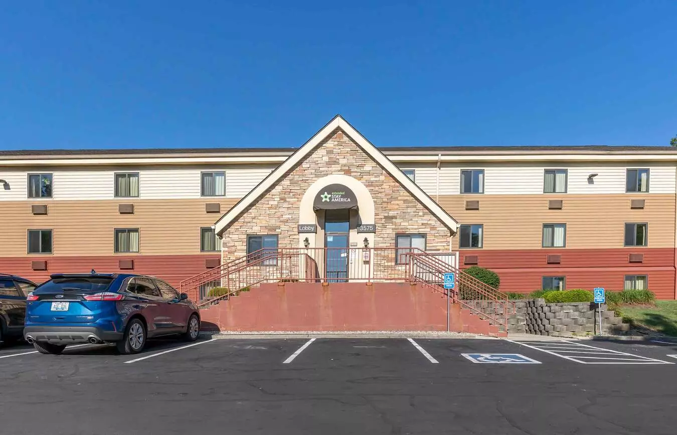 Houston - Westchase - Richmond photo 2