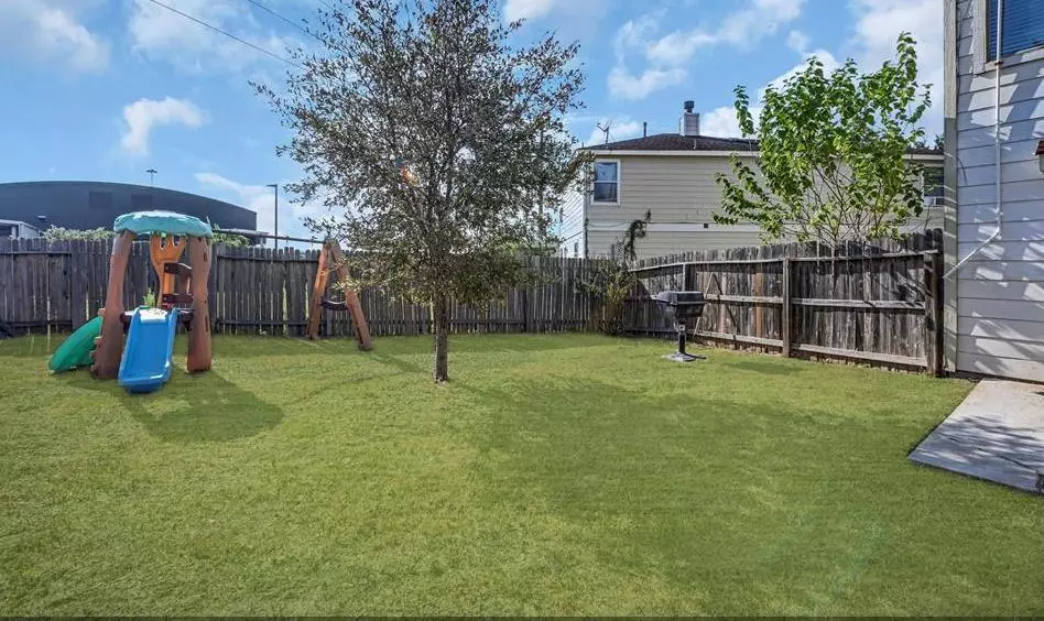 Remington Ridge Dr photo 5