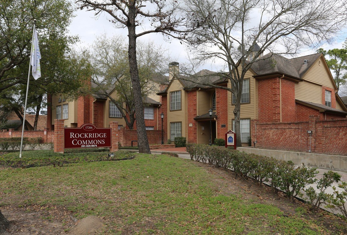 Rockridge Commons photo 5