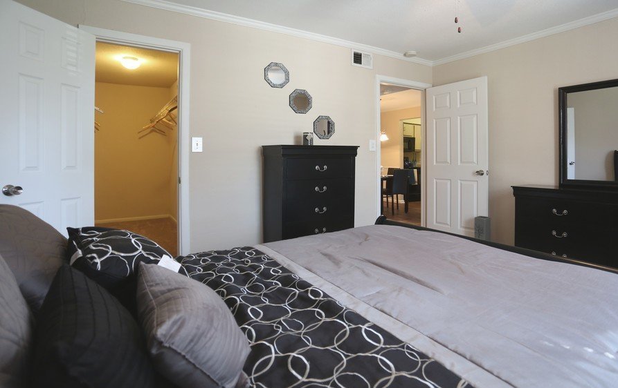 Serena Heights photo 4