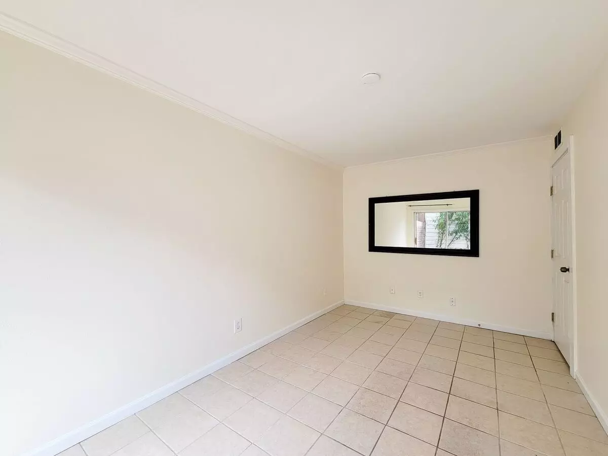 2243 West Alabama Street, Houston, TX 77098 photo 2