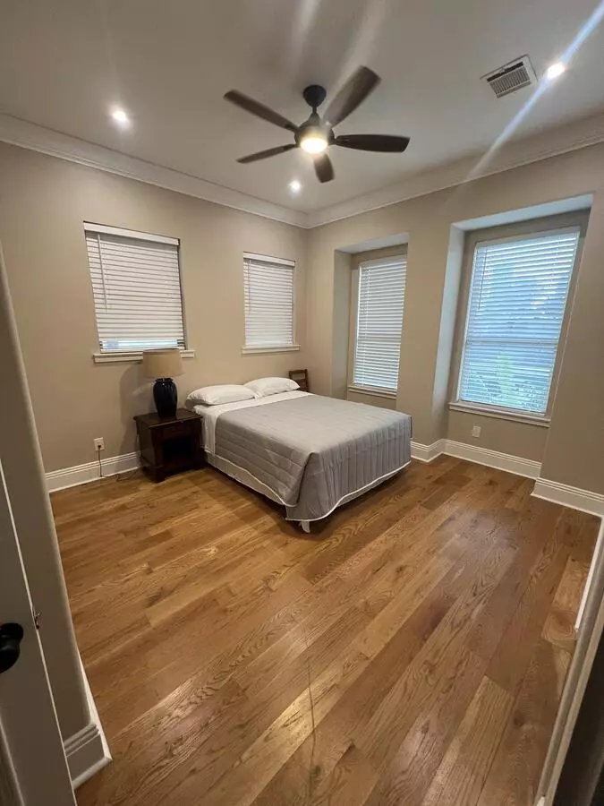 1710 Crockett Street, Houston, TX 77007 photo 5