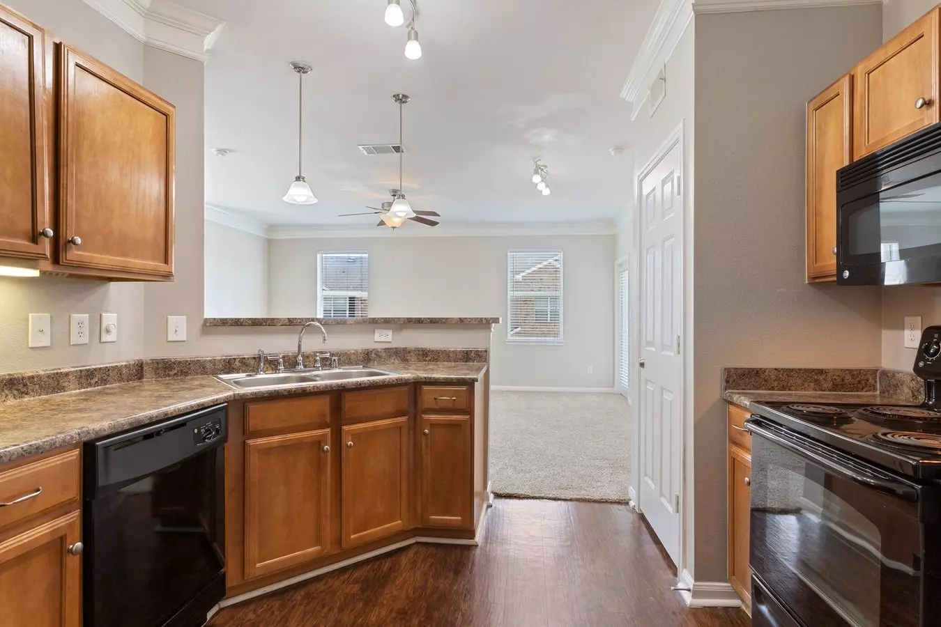 Villas at Huffmeister photo 3