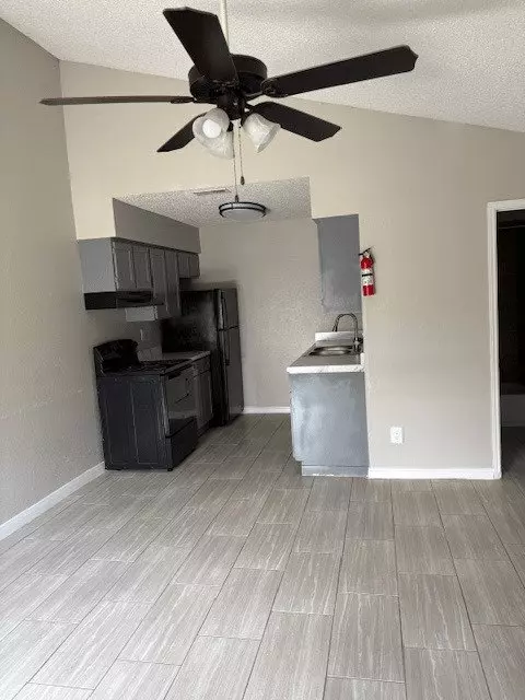 Villas on the Green Apartments photo 5