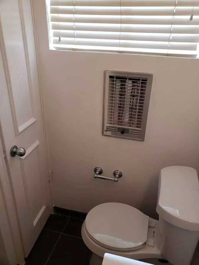 2322 Richton St photo 4