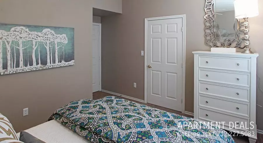 1457 West Clayton Street, Dayton, TX 77535 photo 4