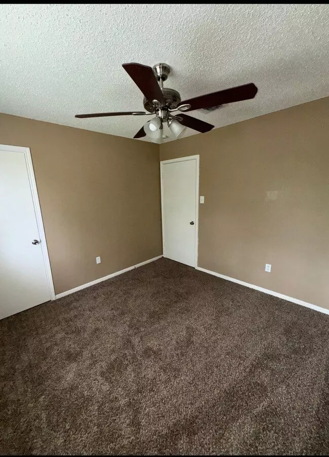 17323 Glenhew Road, Humble, TX 77396 photo 5