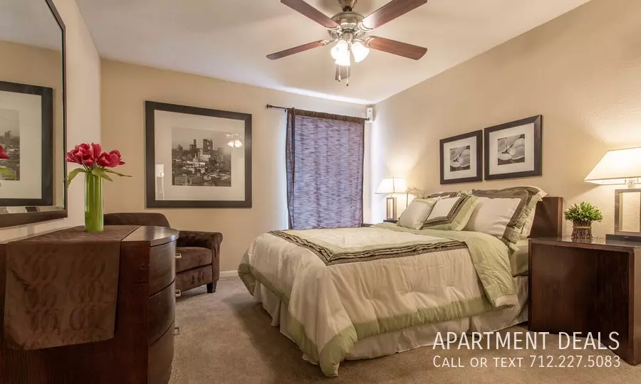 19926 Foxwood Forest Boulevard, Humble, TX 77338 photo 5