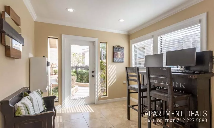 521 South Bender Avenue, Humble, TX 77338 photo 4