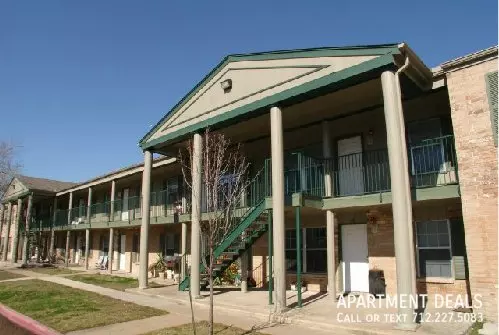 631 Wilson Road, Humble, TX 77338 photo 3