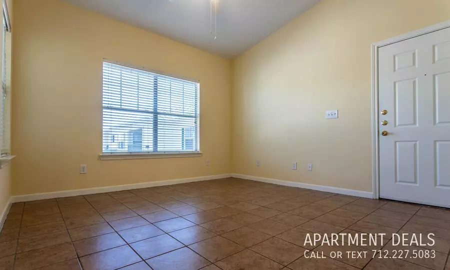 7156 Foxbrick Lane, Humble, TX 77338 photo 4