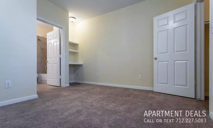 7156 Foxbrick Lane, Humble, TX 77338 photo 2