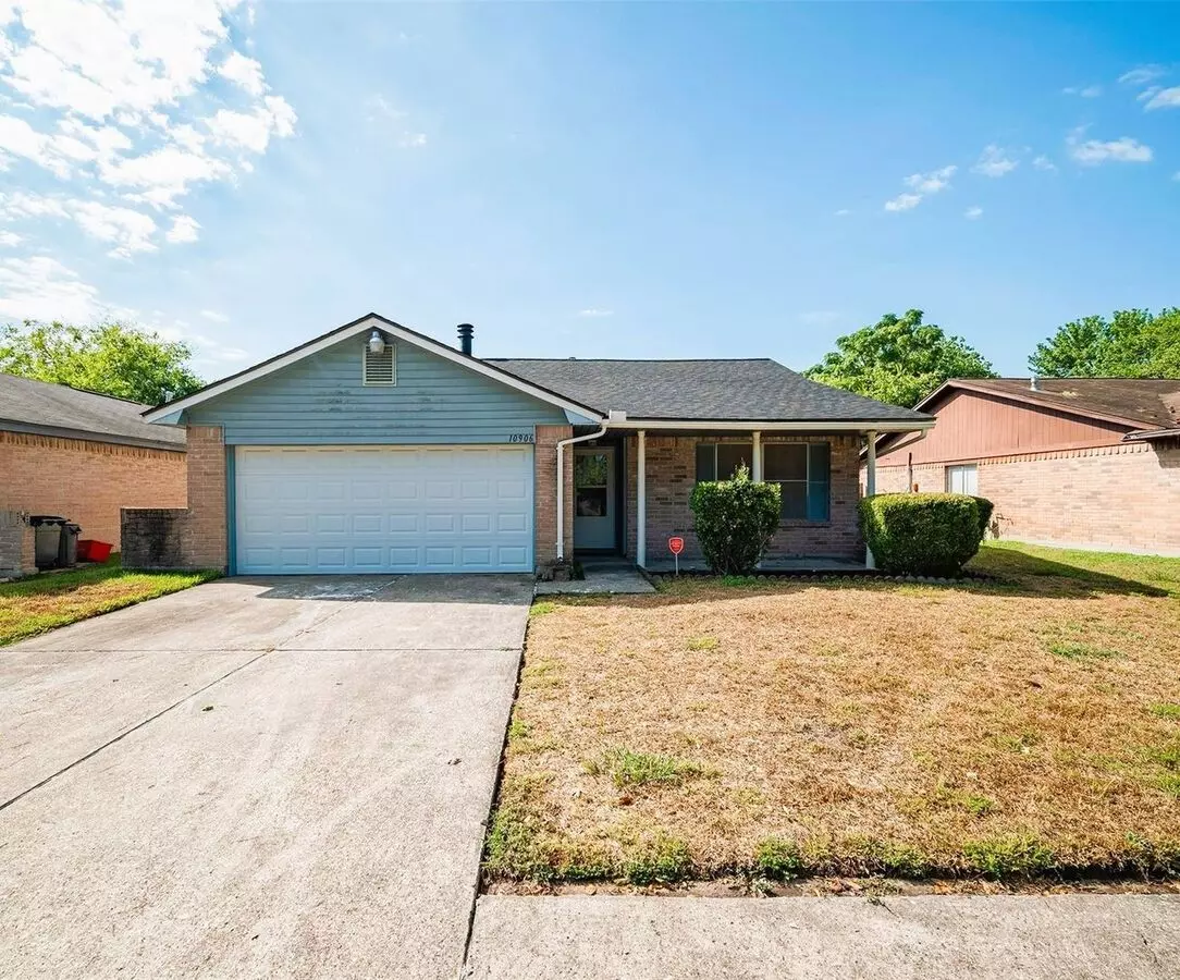 10906 Maple Rock Drive, Humble, TX 77396 photo 2