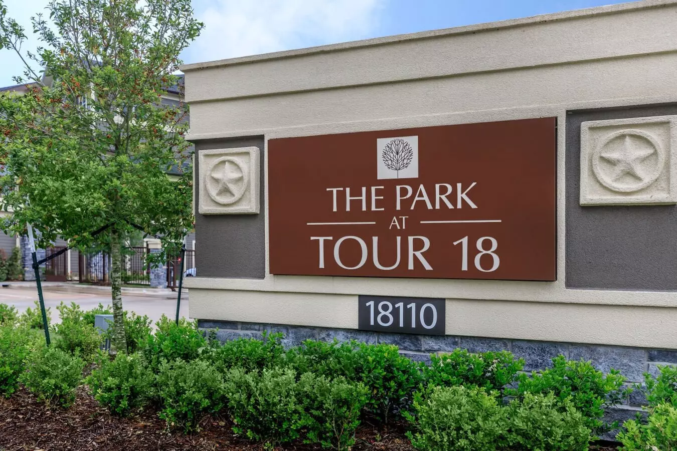 Park at Tour 18 photo 2