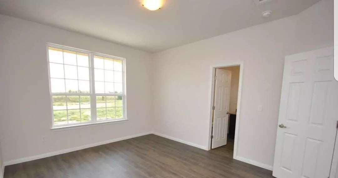 Luxury Townhome At Star Ranch Golf Course | Floor Plan B - Two Story W/ Golf Course View! photo 3