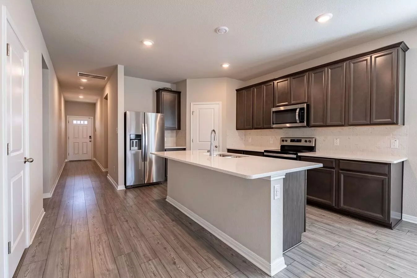 107 Cona Way, Hutto, TX 78634 photo 4