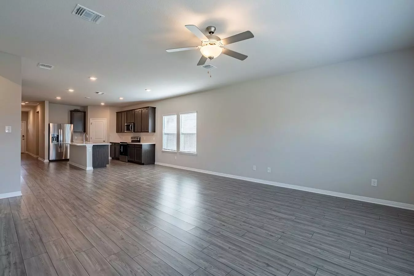 107 Cona Way, Hutto, TX 78634 photo 5