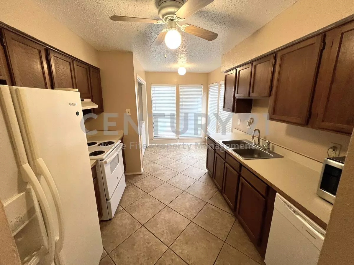 1619 Brentwood Drive, Irving, TX 75061 photo 4