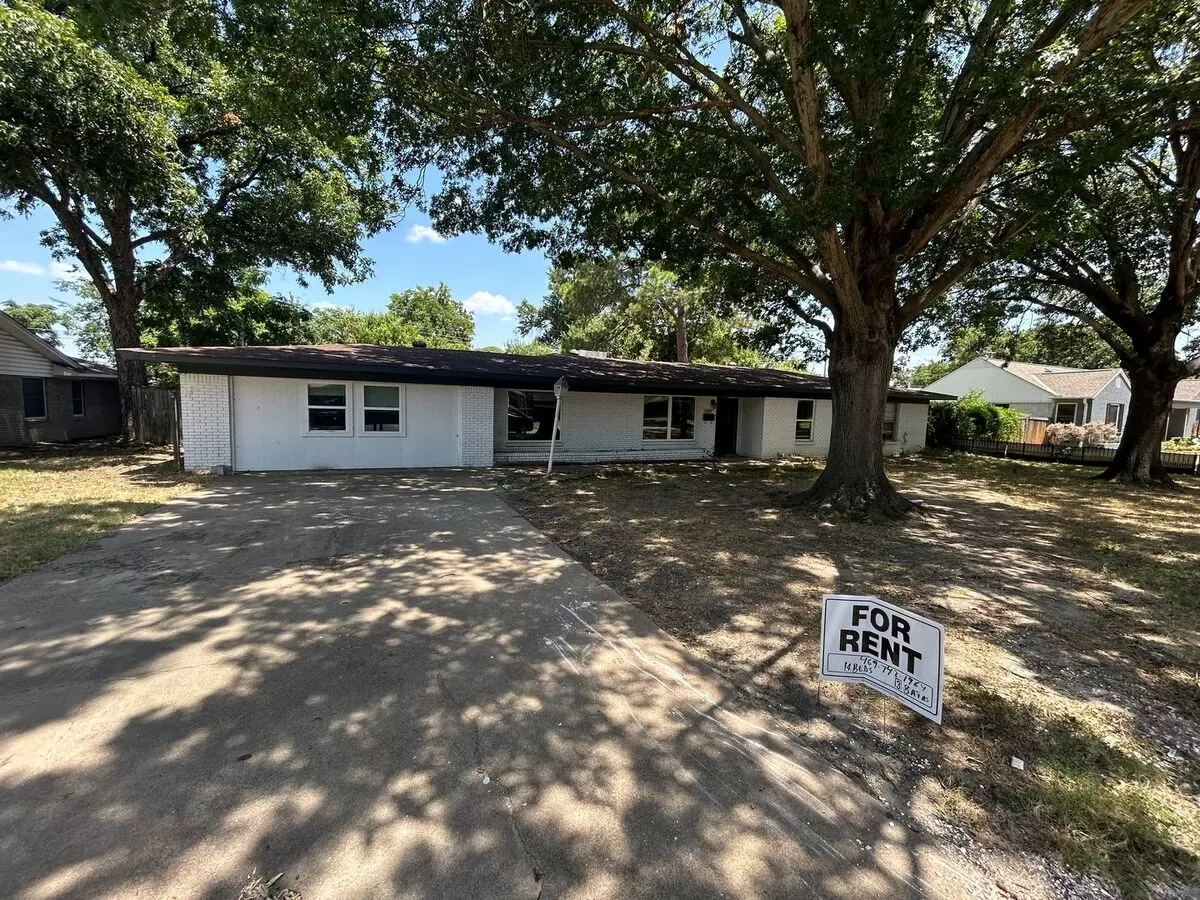 618 Kingston Drive, Irving, TX 75061 photo 3