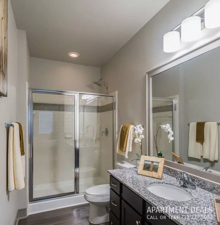 10331 Kingsland Boulevard, Katy, TX 77494 photo 2