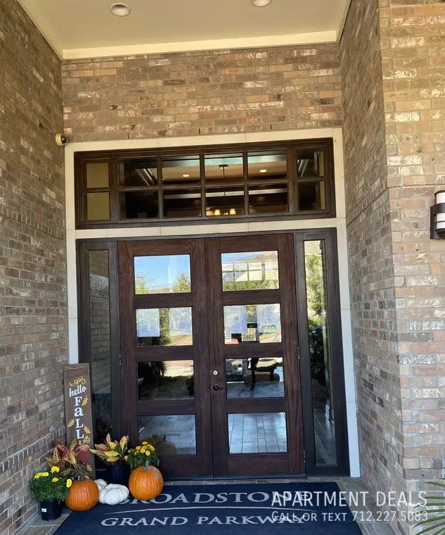 1117 Falcon Park Drive, Katy, TX 77494 photo 5